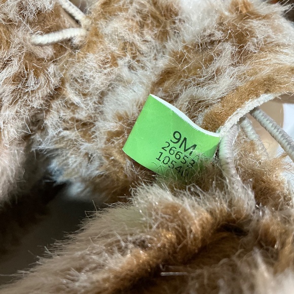 Timberland white washed fur lined boots - Picture 5 of 8